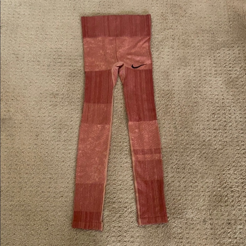 NIKE Rust colored workout pants